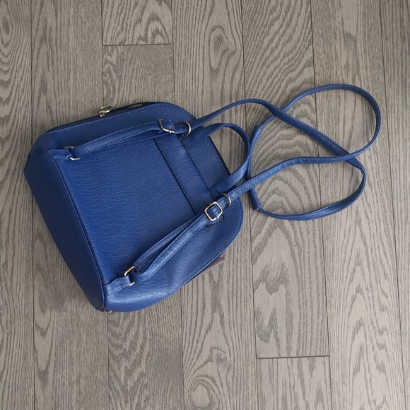 Nice faux leather bagpack 🍀💕🌸 - Picture 8 of 8